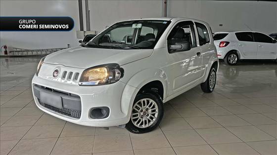 FIAT UNO 1.0 EVO VIVACE 8V FLEX 4P MANUAL FIAT UNO 1.0 EVO VIVACE 8V FLEX 4P MANUAL